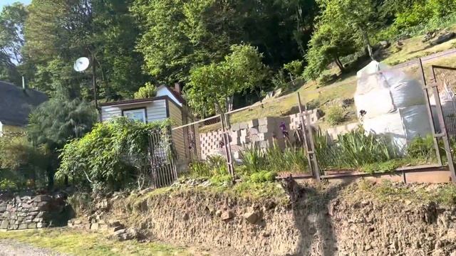 Лазаревское Сочи Нижняя Мамедка и Верхняя.Иду в гости.Смотрю дачный быт.Напали собаки, странные люд смотреть онлайн