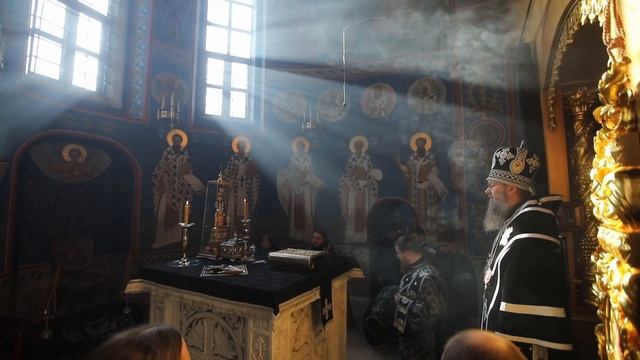 Великий Вторник. Литургия Преждеосвященных Даров в Академическом храме КДАиС смотреть онлайн
