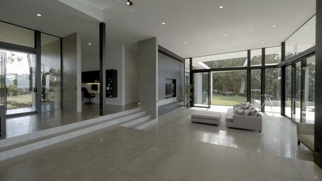 357 Duke rd, Doonan (Second Cut) смотреть онлайн