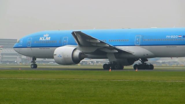 KLM ► Boeing 777-200 ► Takeoff ✈ Amsterdam Airport Schiphol смотреть онлайн