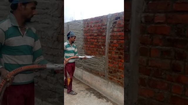 PFT G4 Machine Plastering