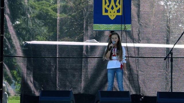 Намалюй на аркуші сонце (София Тарасова) виконала Ангеліна Ефімчук смотреть онлайн