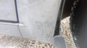 Поролон в крыльях Гранта.