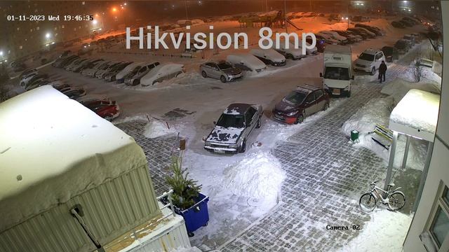 Камера Danua 5mp. против камеры Hikvision ColorVu 8mp. в мороз - 43° в г. Нижневартовск.
