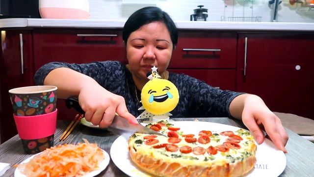 Мукбанг ВКУСНЕЙШИЙ пирог с Рыбой и Овощами./Поговорим о продуктах./ Mukbang delicious pie with fish смотреть онлайн