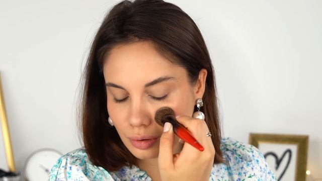 СОБИРАЙСЯ СО МНОЙ - ЛЕТНИЙ МАКИЯЖ ФАВОРИТАМИ КОСМЕТИКИ смотреть онлайн