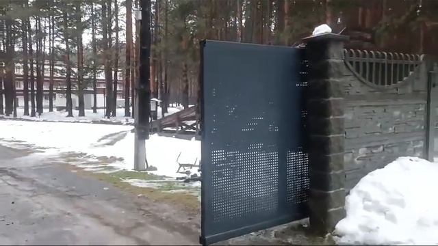 Откатные ворота с перфорацией от ЕМПК смотреть онлайн