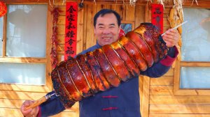 Огромный хрустящий рулет из свинины