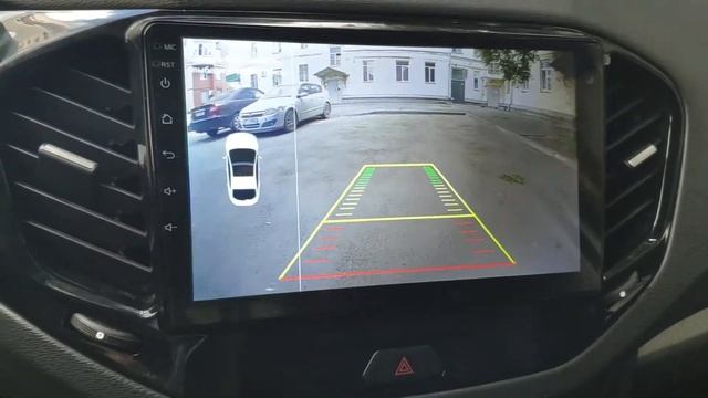 как снимает подарочная камера заднего вида у TEYES spro на ладе Весте смотреть онлайн