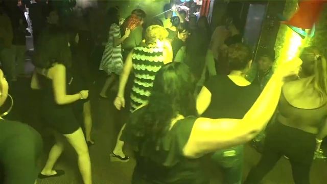 PAYASO DE RODEO - PARA LAS MUJERES - VIDEO FULL HD BROOKLYN NY смотреть онлайн