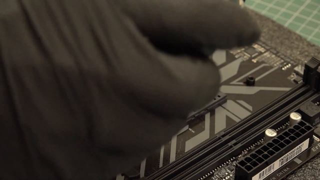 Установка кулера AMD Wraith Stealth / Wraith Spire cooler. Как установить на AM4 смотреть онлайн