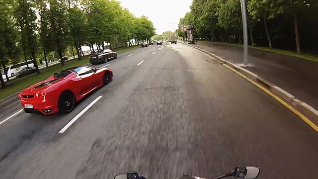 CBR600RR vs Ferrari F430 cabrio смотреть онлайн