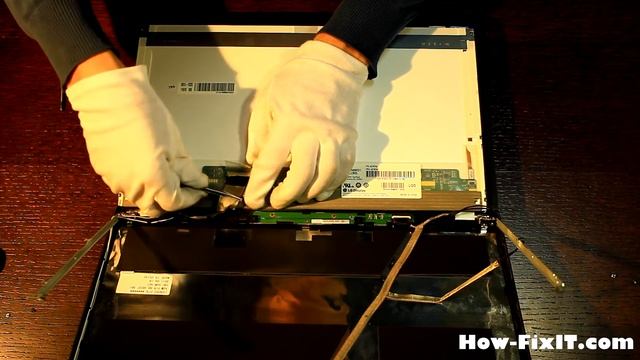 Lenovo ThinkPad W520 Screen Replacement - Your Step-by-Step DIY Guide! смотреть онлайн