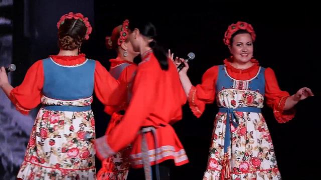 анс."ВЕРА", "Выходил на поля молодой агроном", сл.В.Бокова, муз.Г.Пономаренко, аранжировка О.Титова смотреть онлайн