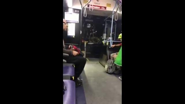 Top Ten Transit Terrors And Subway Scuffles! смотреть онлайн