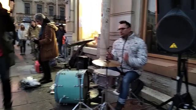 УЛИЧНЫЕ МУЗЫКАНТЫ СПб,1.04.23.(12) смотреть онлайн