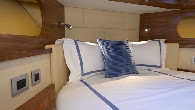 Outer Reef Generation II 620 Trident Innovation Highlights смотреть онлайн