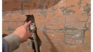 Утопить стояк в стену. Увеличить полезную площадь в ванной.