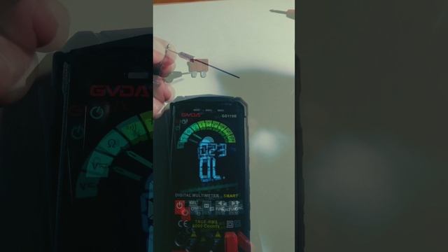 Как проверить предохранитель  и термопредохранитель с помощью мультиметра  #термопредохранитель