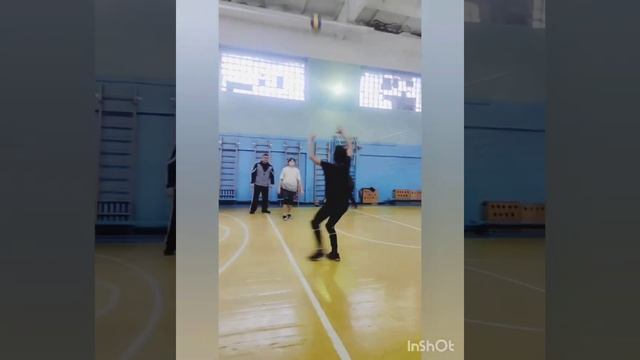 Тренировка по волейболу (младшая группа) ? Обзор №2 смотреть онлайн