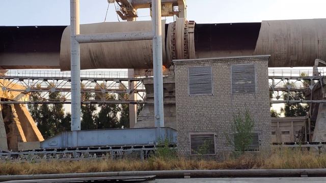 демонтаж самой большой печи обжига клинкера в Европе город балаклея смотреть онлайн