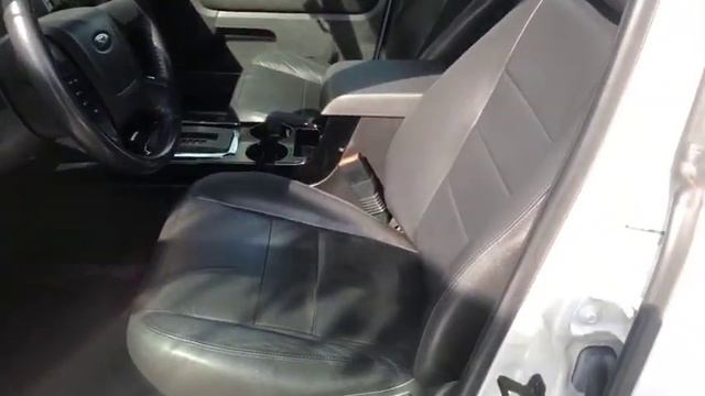 2011 Ford Escape Limited смотреть онлайн