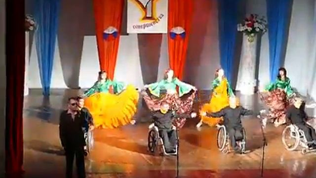 Коллектив танца на колясках 'Вдохновение' 'Цыганочка' смотреть онлайн