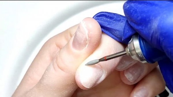 Аппаратный маникюр самой себе