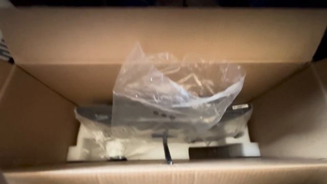 Lenovo ThinkCentre Neo 30a Unboxing Setup and Installation смотреть онлайн