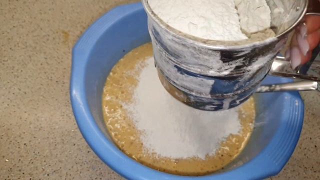 БЫСТРО И БЕЗ ЗАМОРОЧЕК!ПИРОГ С ВАРЕНЬЯ! смотреть онлайн
