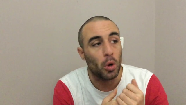 Les Choses Que Tu Possèdes Finissent Par Te Possėder