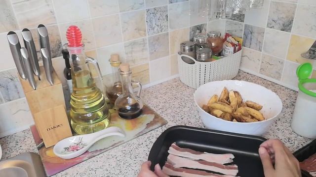 Картошечка с беконом! Самый простой ужин#едаэтоискусство смотреть онлайн