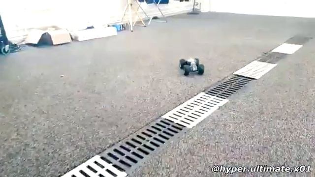 Обзор Машинки перевертыш "Hyper Tumble Ultimate X 01" смотреть онлайн