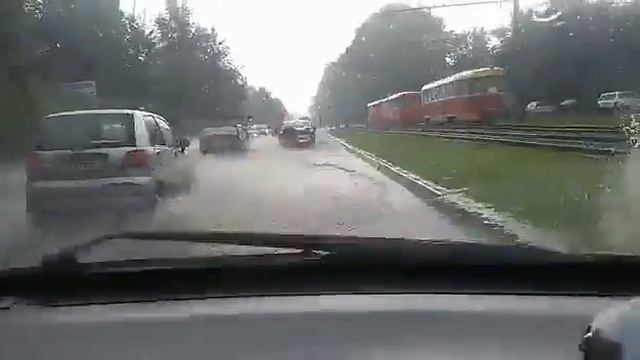 Потоп в Екатеринбурге смотреть онлайн