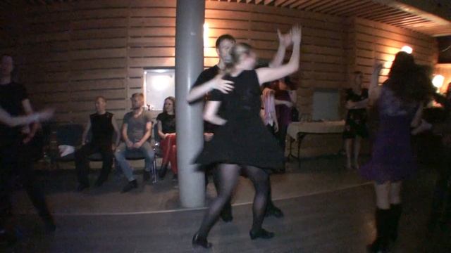 Пряник на Тульской 08.03.2018 с Весенним праздником, милые Женщины! смотреть онлайн