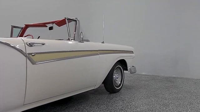 1957 Ford Fairlane 500 смотреть онлайн