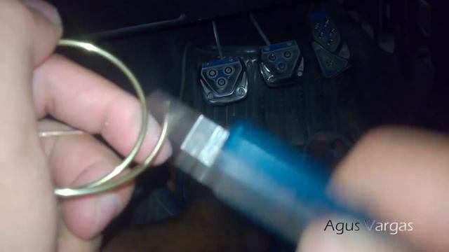 Reparar el botón del Volante Claxon de Chevy (ya no suena al presionarlo) |Agus Vargas смотреть онлайн