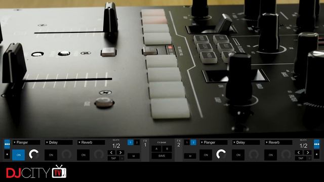 Numark 'Scratch' Mixer Review | Tips and Tricks смотреть онлайн