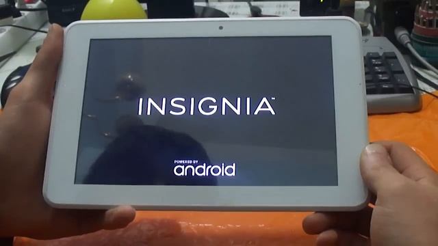 INSIGNIA Flex 8 NS-P16AT08 Сброс HARD RESET смотреть онлайн