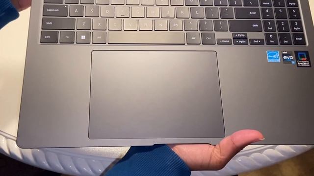 SAMSUNG 16 Galaxy Book3 Pro Business Laptop Computer смотреть онлайн