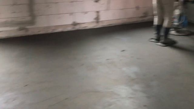 Затирка полусухой стяжки пола