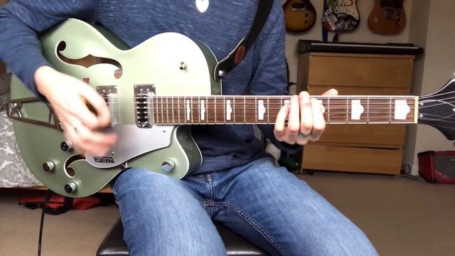 Walking Alone - Green Day (Guitar Cover) смотреть онлайн