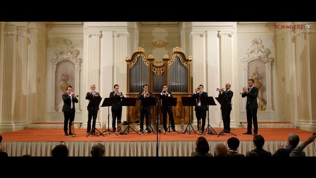 Radetzky March - Simón Bolívar Trumpet Ensemble - Stift Melk смотреть онлайн