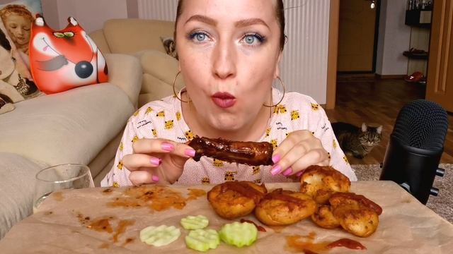 ASMR / Baked potato/ Spicy chicken in honey-soy SAUCE / ЗАПЕЧЁННЫЙ КАРТОФЕЛЬ / ОСТРАЯ КУРИЦА смотреть онлайн