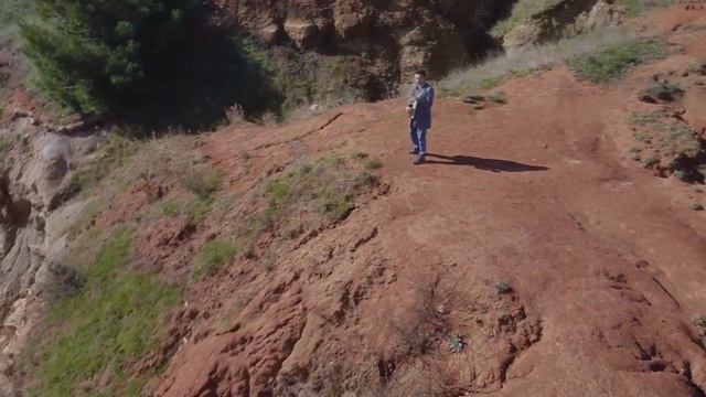 Un Sorriso Dentro Al Pianto. Sax Donatello Magnolo.