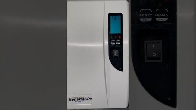 General Filters Generalaire Steam Humidifier E3 E8 Code (Model 5500, DS25, DS15P, DS35, RS25, RS15P смотреть онлайн
