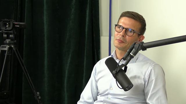 Rasmus Rossi VD/CEO över Alea Kompetenshöjning AB - Jag vet vad jag vill få gjort смотреть онлайн