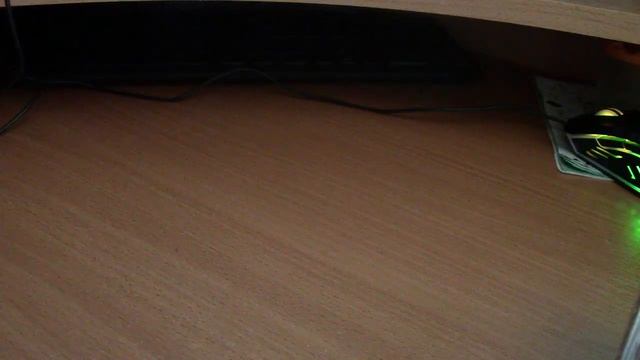 ОБЗОР НА ИГРОВОЙ СТРИМ МИКРОФОН REDRAGON