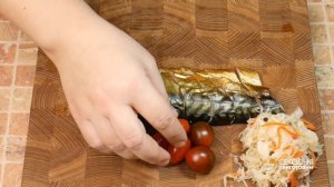 Стань тем, кто знает, как нарезать скумбрию горячего копчения. 2 разных оформления нарезки