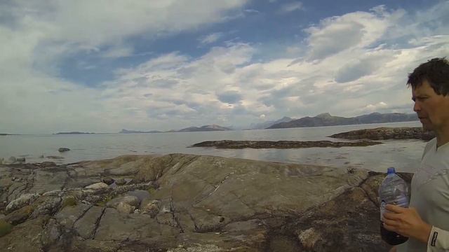 The lunch on the Arctic Circle смотреть онлайн